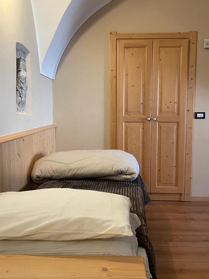 Agriturismo La Canonica Brez المظهر الخارجي الصورة