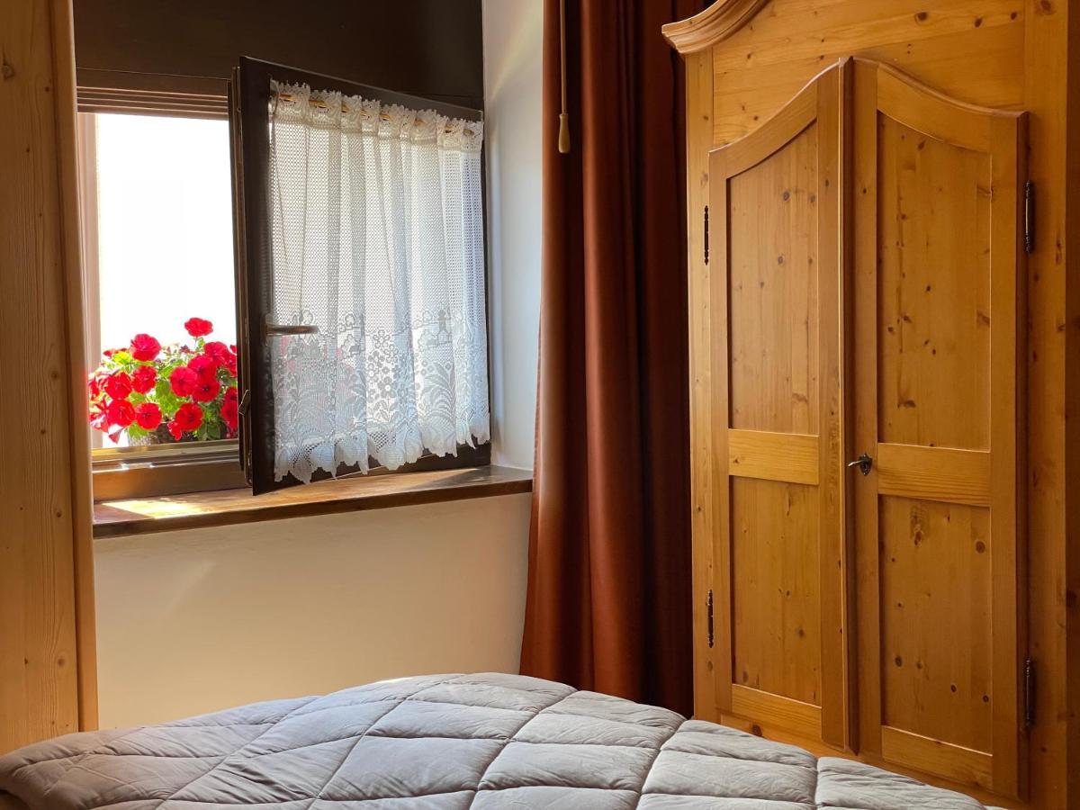 Agriturismo La Canonica Brez المظهر الخارجي الصورة
